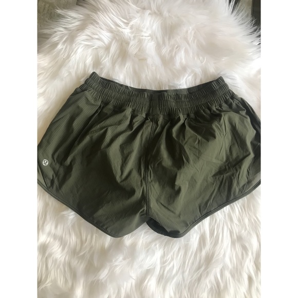 lululemon athletica Pants - New! Lululemon hotty hot shorts